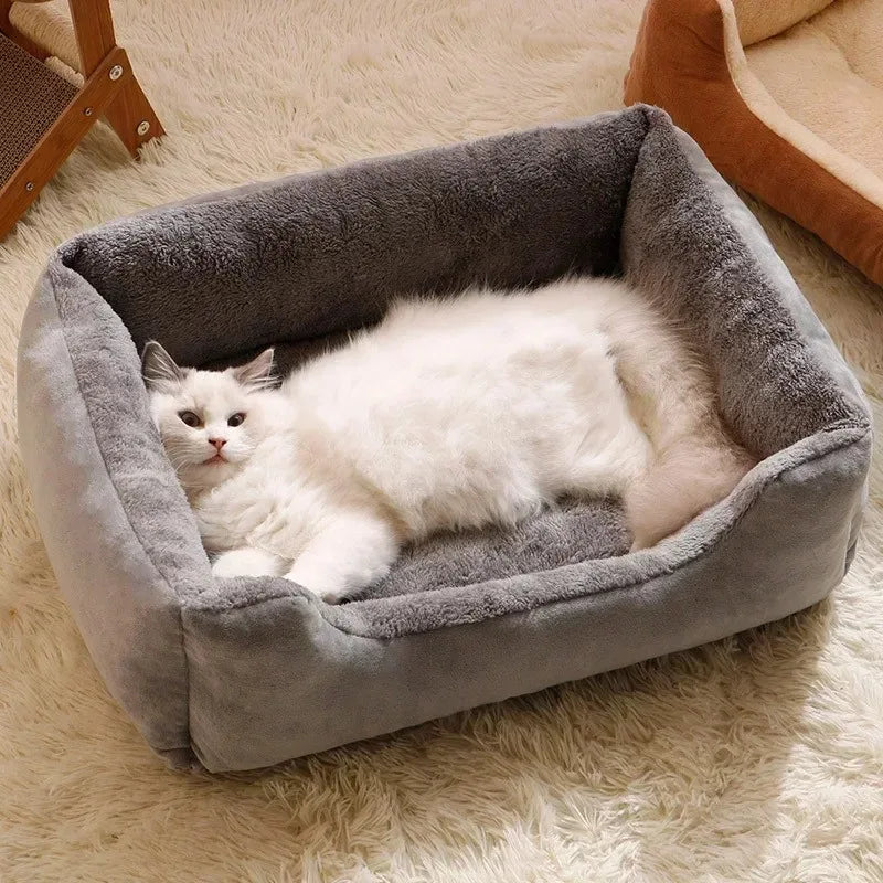 Cozy Winter Bed for Cats and Kittens