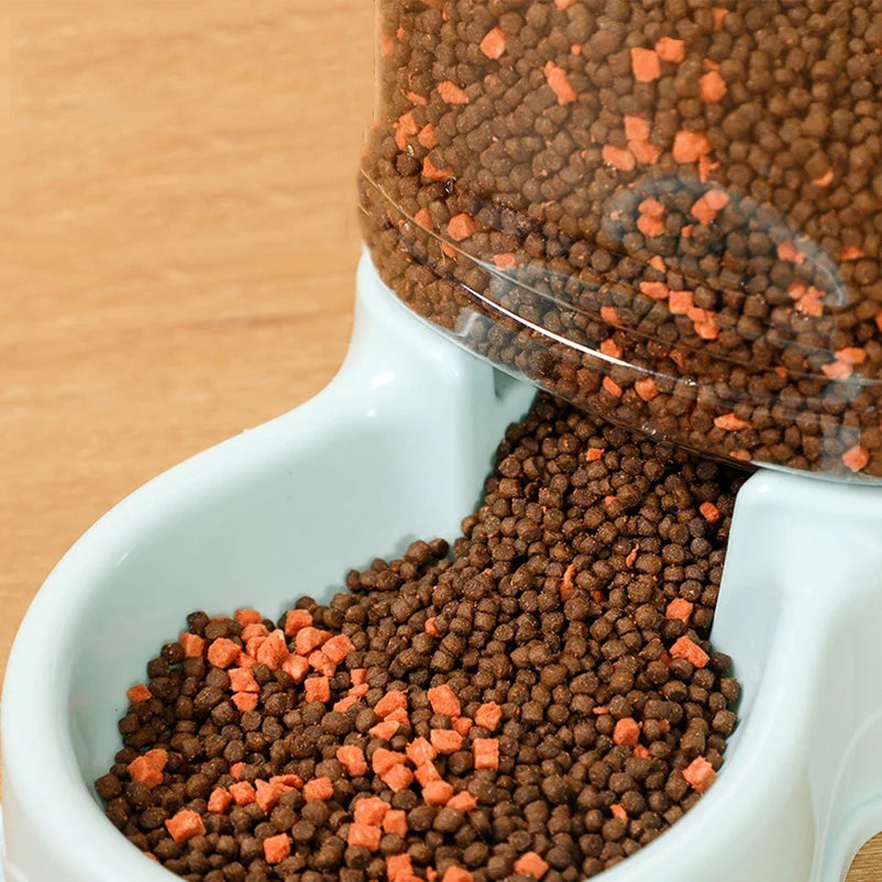 3,8-Liter-Futterautomat für Katzen und Hunde mit Wassernapf – Automatisches Schwerkraftfütterungssystem